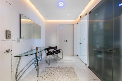 Купить кондоминиум в Майами-Бич, Флорида 2 спальни, 119.19м2, № 2003538 - фото 8