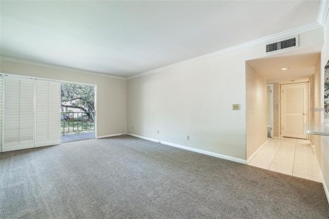 Condominio en alquiler en Tampa, Florida, 2 dormitorios, 86.96 m2 № 1866656 - foto 7