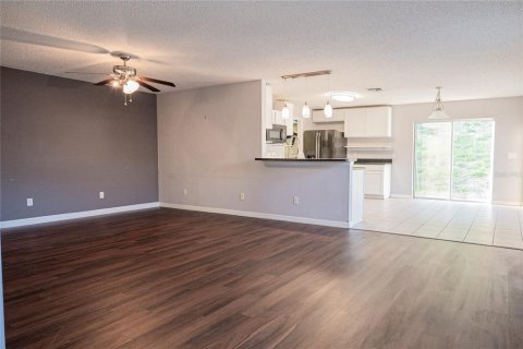 House in Clermont, Florida 3 bedrooms, 144.18 sq.m. № 1425225 - photo 13