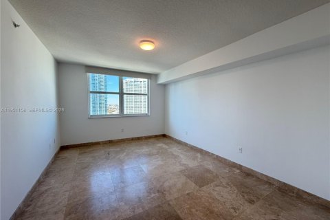 Copropriété à louer à Miami, Floride: 1 chambre, 72 m2 № 2007215 - photo 11