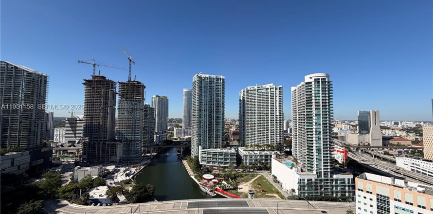 Condo à Miami, Floride, 1 chambre  № 2007215