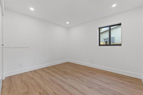 Villa ou maison à vendre à Fort Lauderdale, Floride: 3 chambres, 144.74 m2 № 1931559 - photo 7