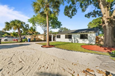 Villa ou maison à vendre à Fort Lauderdale, Floride: 3 chambres, 144.74 m2 № 1931559 - photo 24