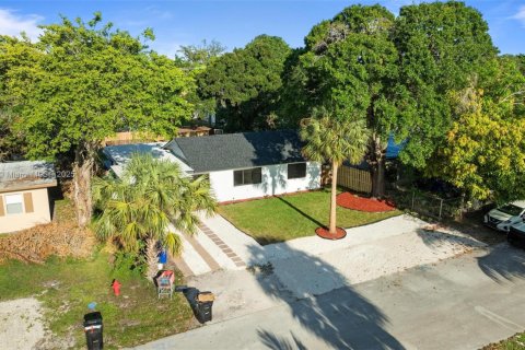 Villa ou maison à vendre à Fort Lauderdale, Floride: 3 chambres, 144.74 m2 № 1931559 - photo 29
