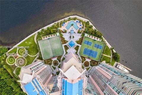 Condo in Aventura, Florida, 1 bedroom № 2246898 - photo 3