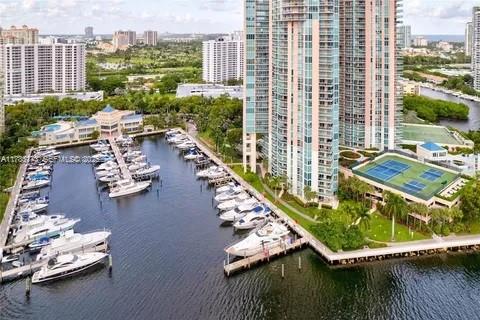 Condo in Aventura, Florida, 1 bedroom № 2246898 - photo 2