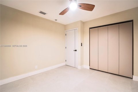 Villa ou maison à vendre à Fort Lauderdale, Floride: 5 chambres, 212.28 m2 № 2051550 - photo 25