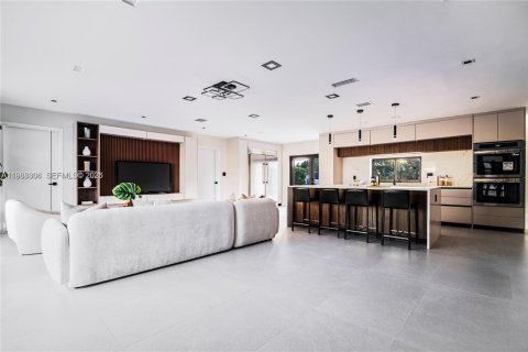 Villa ou maison à vendre à Fort Lauderdale, Floride: 5 chambres, 212.28 m2 № 2051550 - photo 6