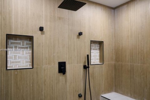 Villa ou maison à vendre à Fort Lauderdale, Floride: 5 chambres, 212.28 m2 № 2051550 - photo 27