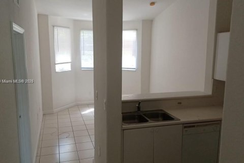 Condominio en alquiler en Homestead, Florida, 2 dormitorios, 86.4 m2 № 1898003 - foto 1
