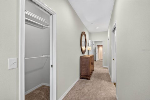 Townhouse in Treasure Island, Florida 3 bedrooms, 224.36 sq.m. № 2379809 - photo 28