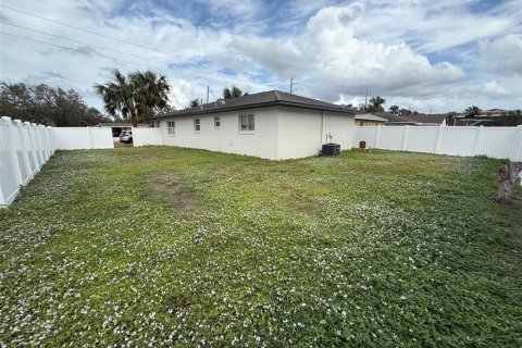 Casa en venta en Bradenton, Florida, 3 dormitorios, 101.08 m2 № 2216745 - foto 10