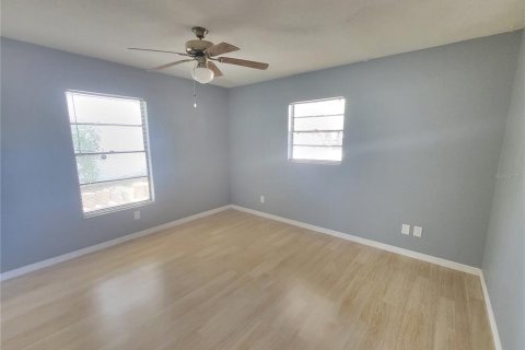 Villa ou maison à louer à Bradenton, Floride: 3 chambres, 175.77 m2 № 1824231 - photo 11