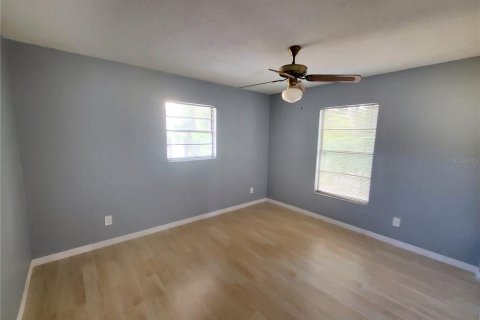 Villa ou maison à louer à Bradenton, Floride: 3 chambres, 175.77 m2 № 1824231 - photo 10