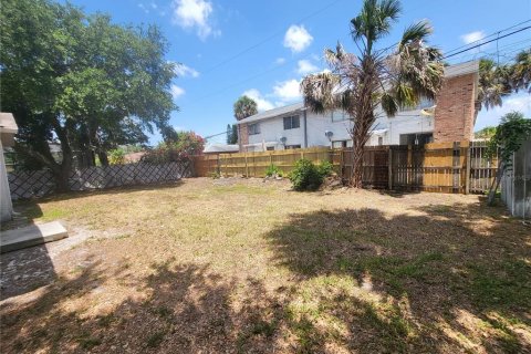 Villa ou maison à louer à Bradenton, Floride: 3 chambres, 175.77 m2 № 1824231 - photo 16