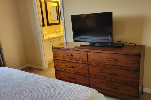 Condo in Sarasota, Florida, 3 bedrooms  № 1802232 - photo 14