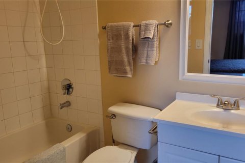 Condo in Sarasota, Florida, 3 bedrooms  № 1802232 - photo 20