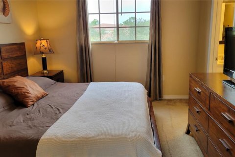 Condo in Sarasota, Florida, 3 bedrooms  № 1802232 - photo 13