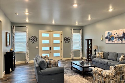 Casa en venta en Leesburg, Florida, 4 dormitorios, 252.32 m2 № 1533833 - foto 5