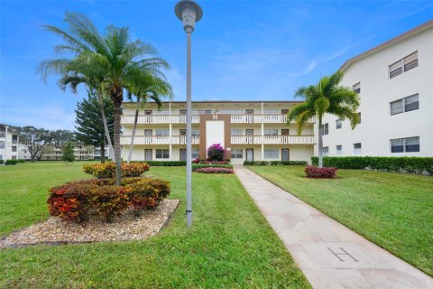 Copropriété à louer à Boca Raton, Floride: 2 chambres, 78.04 m2 № 2172672 - photo 22