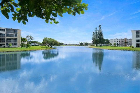 Copropriété à louer à Boca Raton, Floride: 2 chambres, 78.04 m2 № 2172672 - photo 28