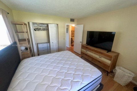 Copropriété à louer à Boca Raton, Floride: 2 chambres, 78.04 m2 № 2172672 - photo 9
