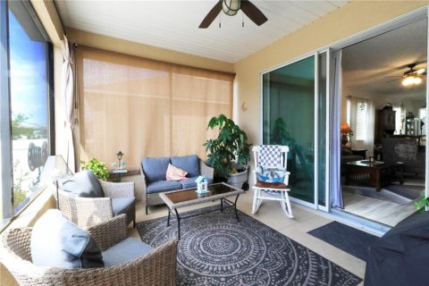 House in Ocala, Florida 2 bedrooms, 146.69 sq.m. № 1718783 - photo 24