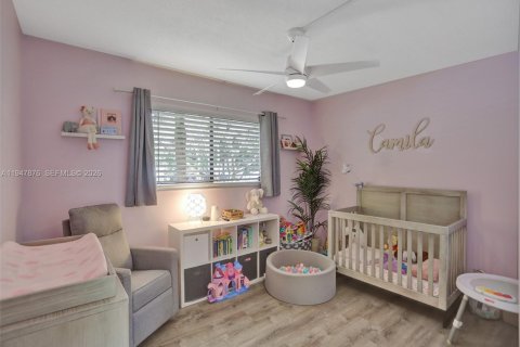 Condominio en venta en Miami, Florida, 2 dormitorios, 91.51 m2 № 2007797 - foto 16