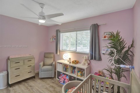 Condominio en venta en Miami, Florida, 2 dormitorios, 91.51 m2 № 2007797 - foto 18