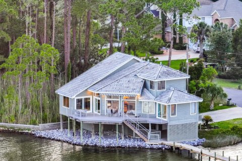 Villa ou maison à vendre à Niceville, Floride: 3 chambres, 175.49 m2 № 562170 - photo 1