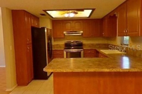 Casa en alquiler en Largo, Florida, 2 dormitorios, 105.44 m2 № 1847281 - foto 3