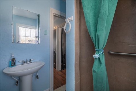 Propiedad comercial en venta en Daytona Beach, Florida, 169.45 m2 № 2329347 - foto 15