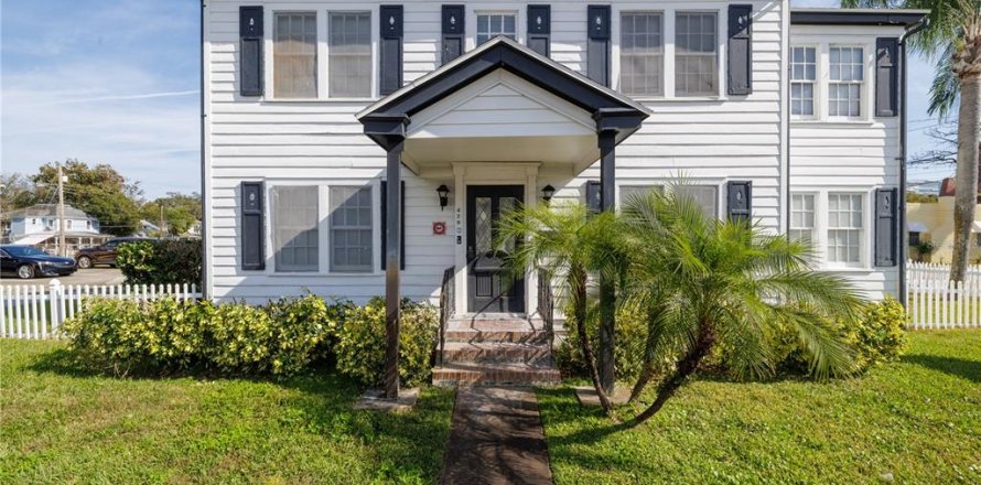 Propiedad comercial en Daytona Beach, Florida 169.45 m2 № 2329347