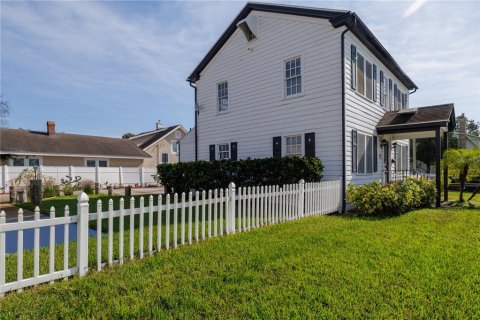 Propiedad comercial en venta en Daytona Beach, Florida, 169.45 m2 № 2329347 - foto 6