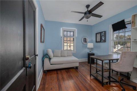 Propiedad comercial en venta en Daytona Beach, Florida, 169.45 m2 № 2329347 - foto 23