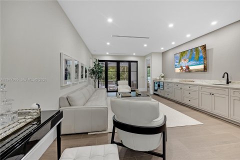 Casa en venta en Key Largo, Florida, 7 dormitorios, 683.57 m2 № 2004001 - foto 10