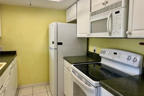 Condominio en venta en Punta Gorda, Florida, 2 dormitorios, 134.43 m2 № 1569194 - foto 9