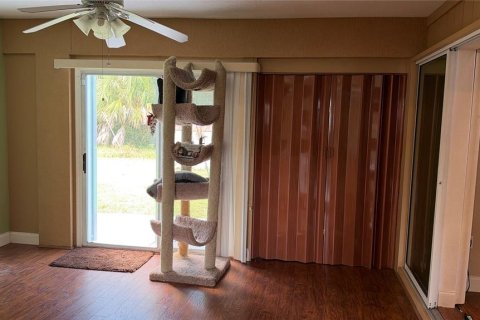 Villa ou maison à vendre à North Port, Floride: 3 chambres, 193.42 m2 № 2418718 - photo 9