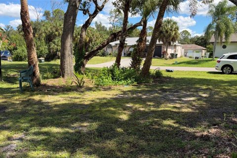 Villa ou maison à vendre à North Port, Floride: 3 chambres, 193.42 m2 № 2418718 - photo 30