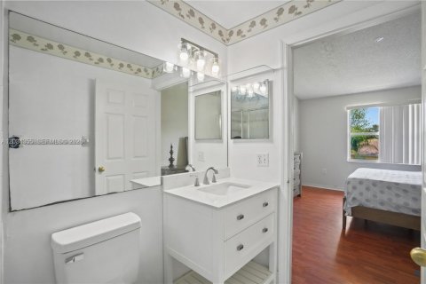 Villa ou maison à vendre à Sunrise, Floride: 4 chambres, 145.67 m2 № 2084940 - photo 25