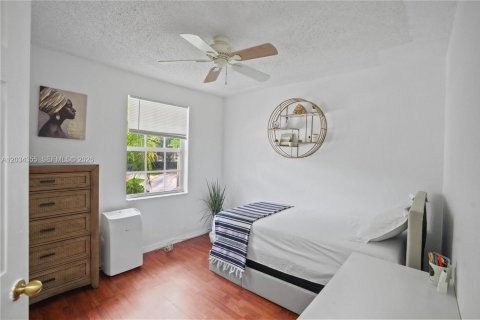 Villa ou maison à vendre à Sunrise, Floride: 4 chambres, 145.67 m2 № 2084940 - photo 28