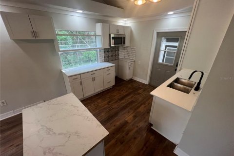 House in Spring Hill, Florida 2 bedrooms, 77.29 sq.m. № 1757420 - photo 6