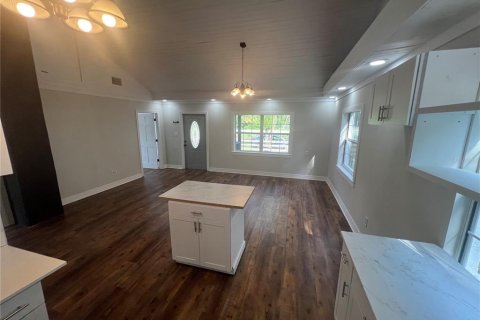 House in Spring Hill, Florida 2 bedrooms, 77.29 sq.m. № 1757420 - photo 3