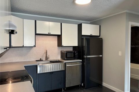 Apartamento en alquiler en Sarasota, Florida, 2 dormitorios, 88.26 m2 № 1842025 - foto 7