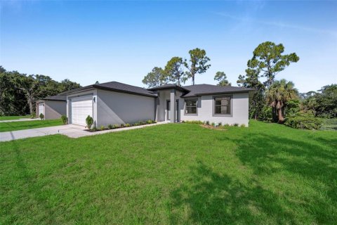 Villa ou maison à louer à Port Charlotte, Floride: 3 chambres, 153.85 m2 № 2157075 - photo 28
