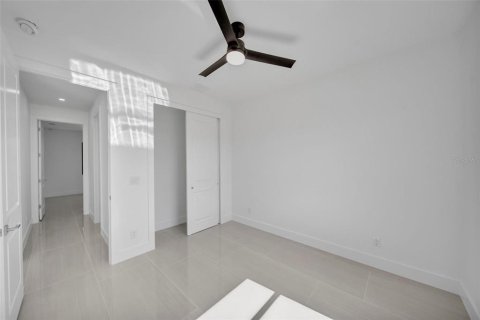 Villa ou maison à louer à Port Charlotte, Floride: 3 chambres, 153.85 m2 № 2157075 - photo 18