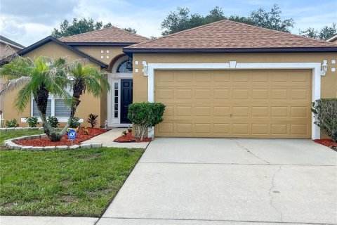 Villa ou maison à Haines City, Floride 3 chambres, 153.66 m2 № 2223598