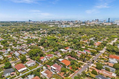 Casa en venta en North Miami Beach, Florida, 4 dormitorios, 126.16 m2 № 1874846 - foto 25