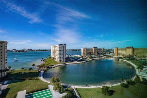 Copropriété à vendre à Saint Petersburg, Floride: 2 chambres, 96.62 m2 № 2404928 - photo 21