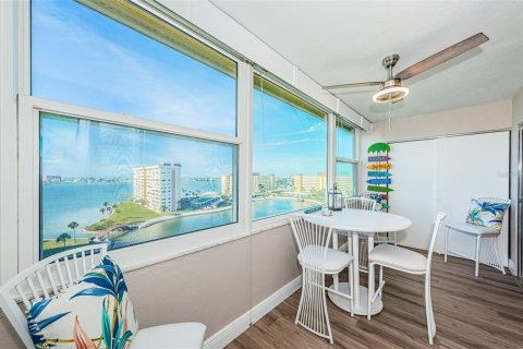 Copropriété à vendre à Saint Petersburg, Floride: 2 chambres, 96.62 m2 № 2404928 - photo 22